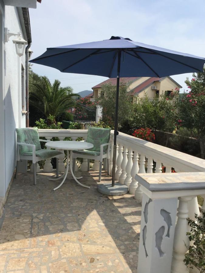Apartmani Misic Ždrelac Exterior foto